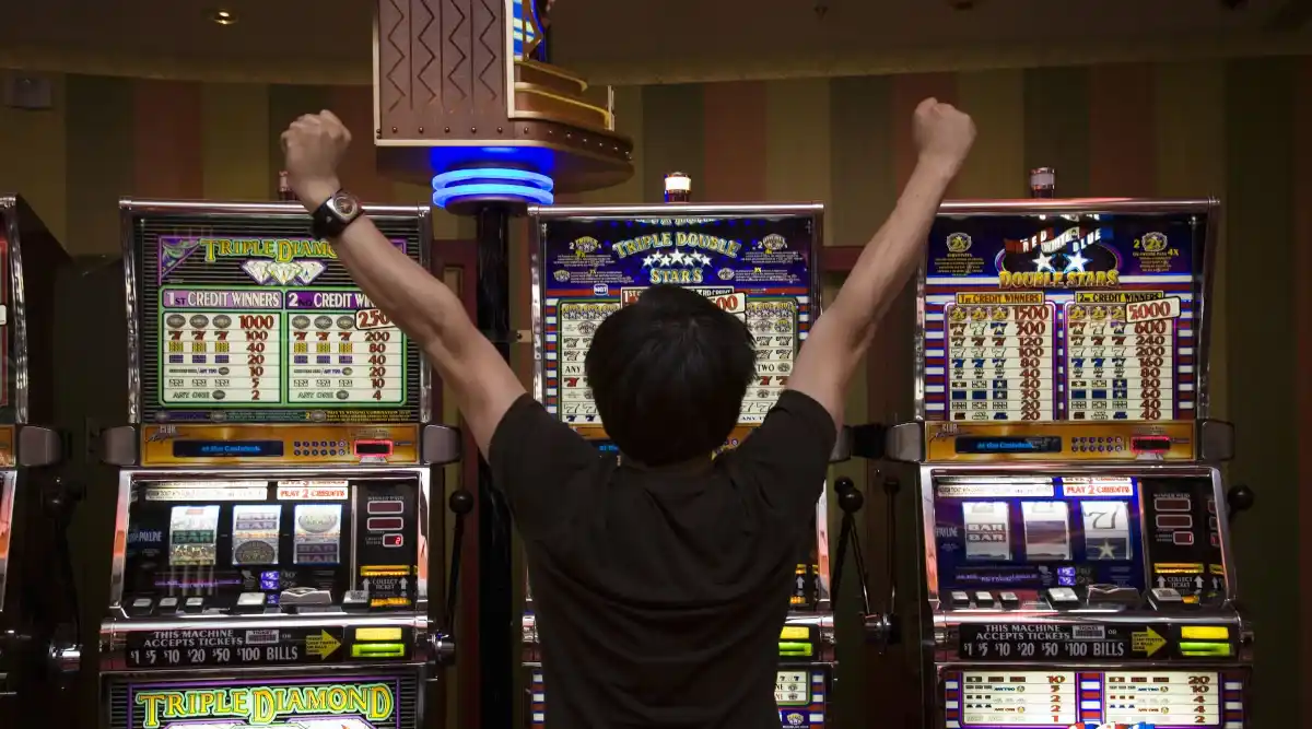 unforgettable-slot-winners-5-biggest-slot-machine-wins-in-history Unforgettable Slot Winners 5 Biggest Slot Machine Wins in History